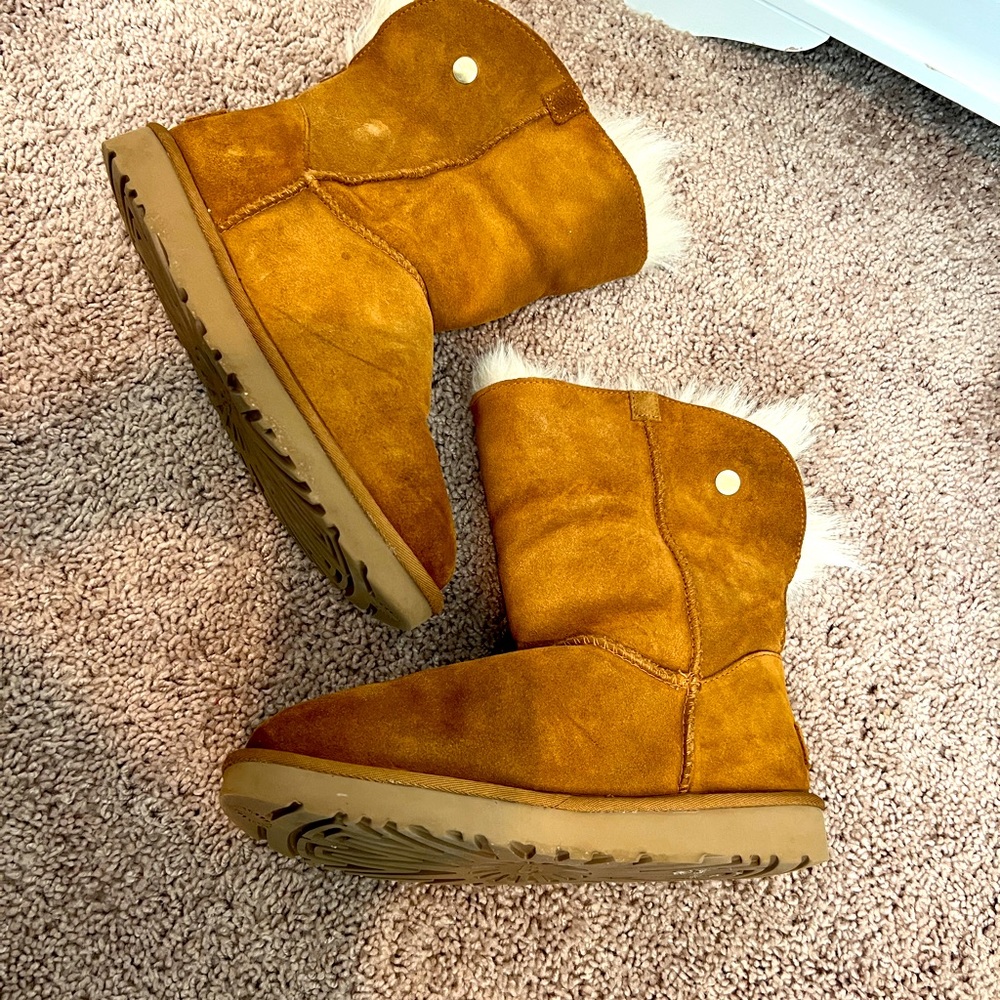 Uggs boots